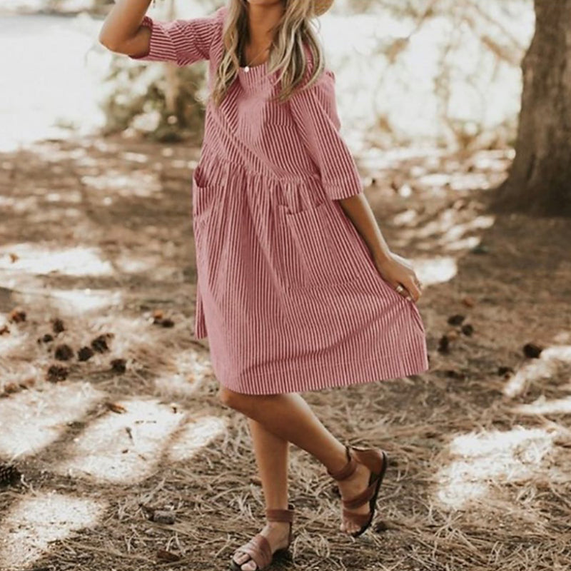 Women's Round Neck Striped Pocket Casual Dress