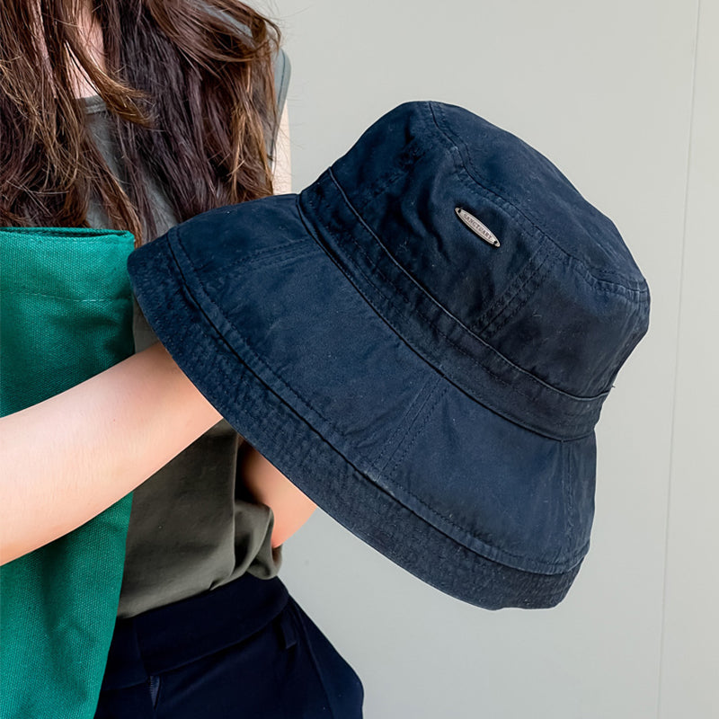 Bucket Hat With Wide Brim And Cuffs
