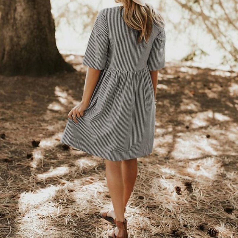 Women's Round Neck Striped Pocket Casual Dress