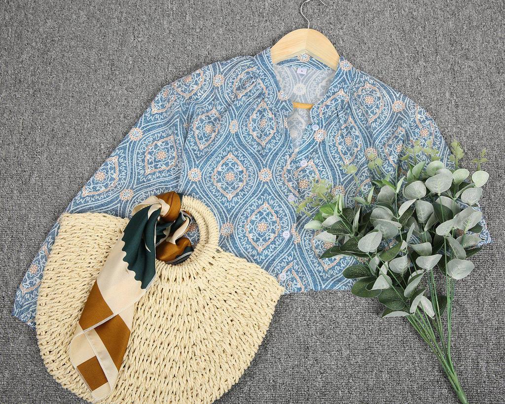 Retro Print 3/4 Sleeve Shirt