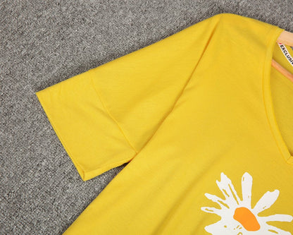 Youthful Flower Print Short Sleeve Top