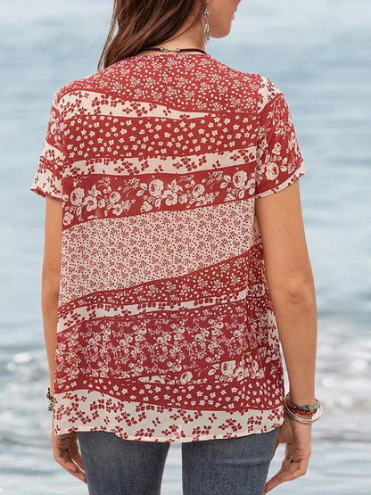 Chic Print V-Neck Short Sleeve Top