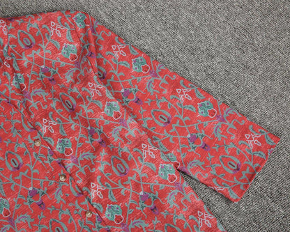 Red Attractive Print 3/4 Sleeve Top