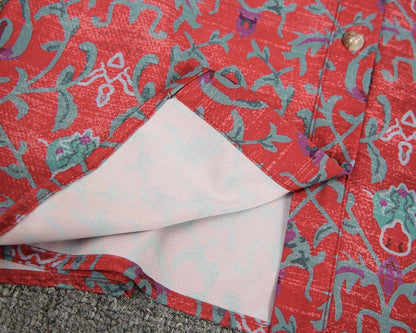 Red Attractive Print 3/4 Sleeve Top