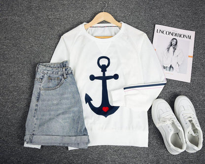 Distinctive Print Long Sleeve Sweatshirt