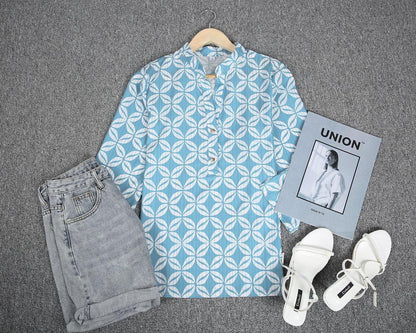 Groovy Print 3/4 Sleeve Top